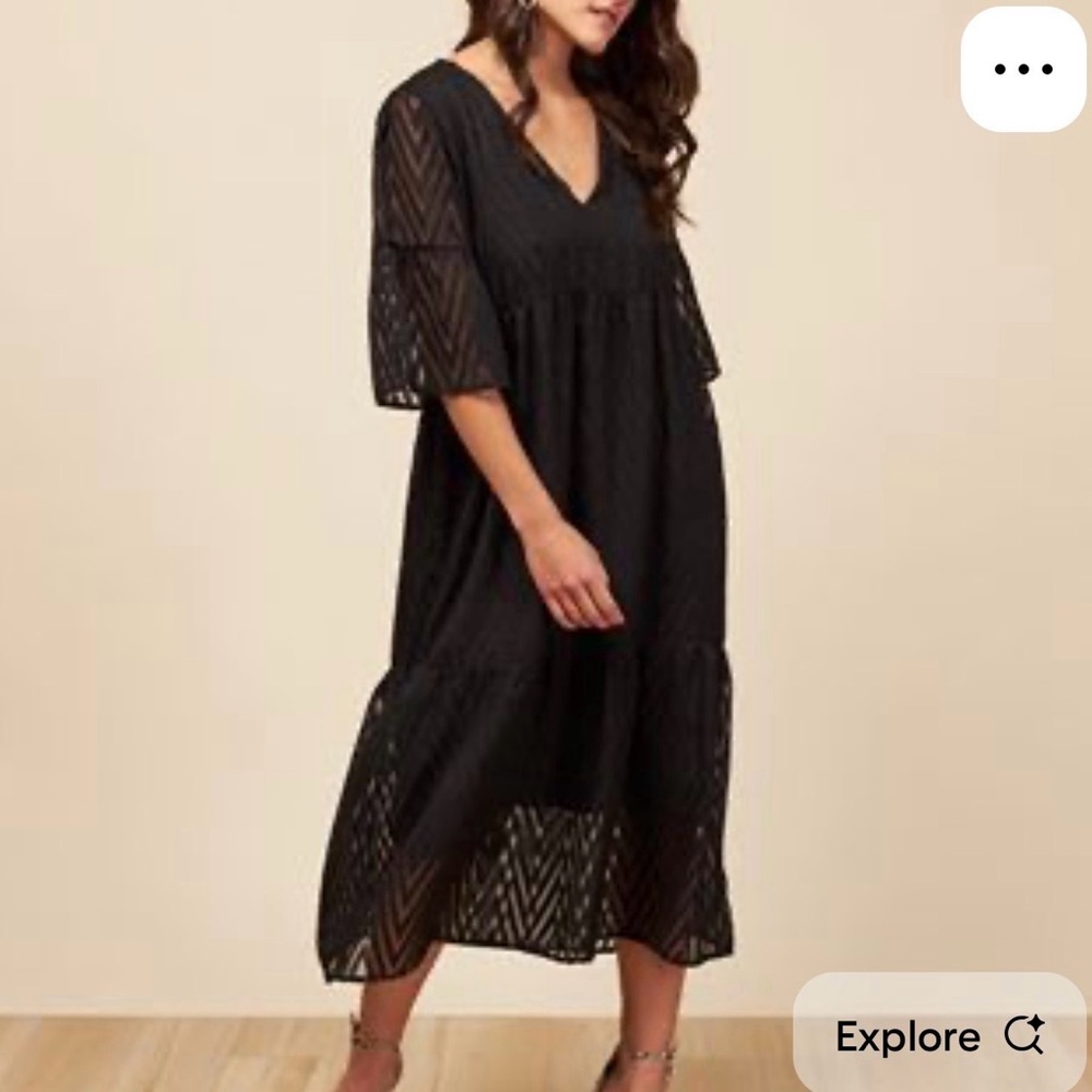 Park & Fifth Black V-Neck Swiss Dot Midi Dress Size L